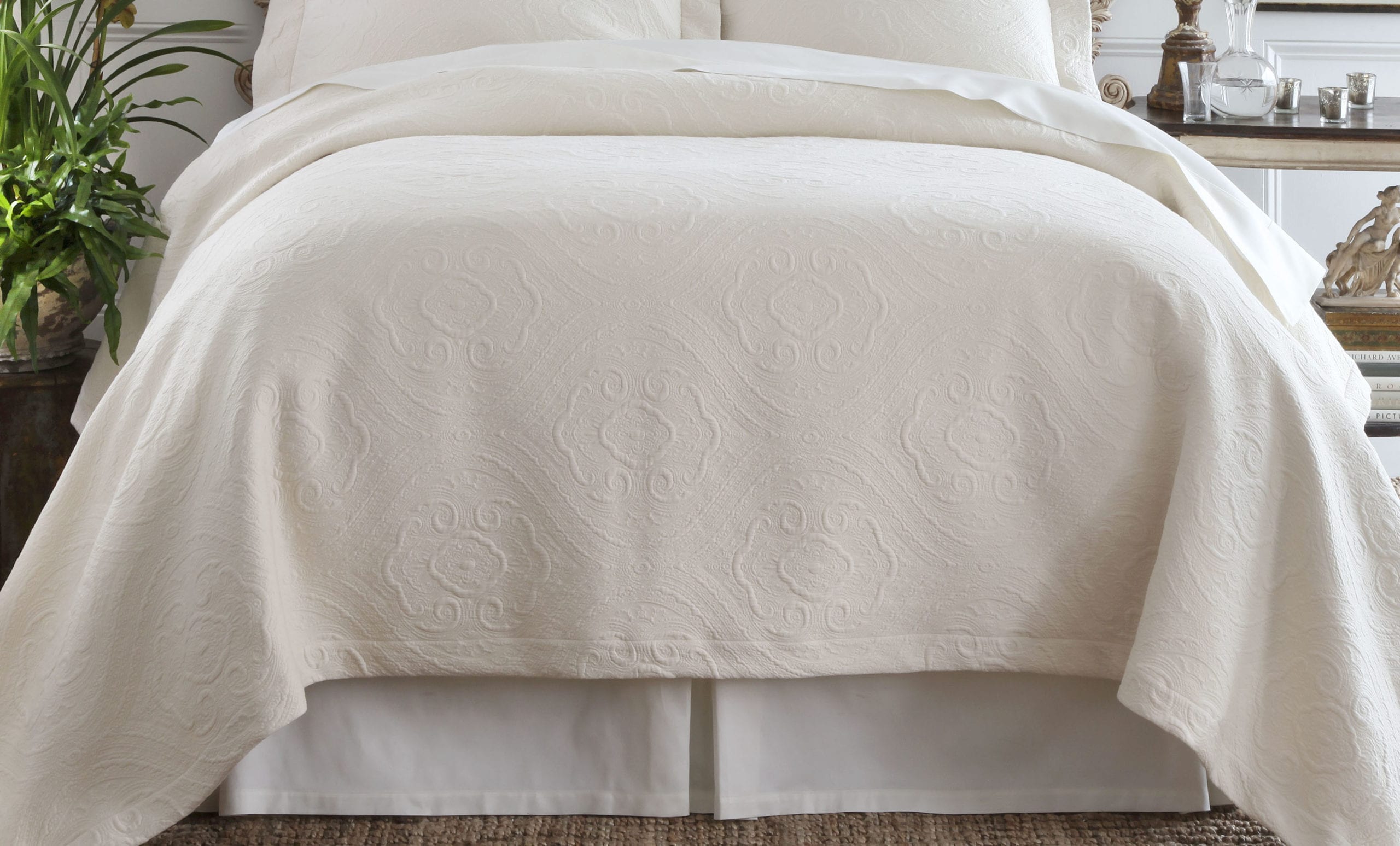 Bellissimo Bedskirts  - Cream